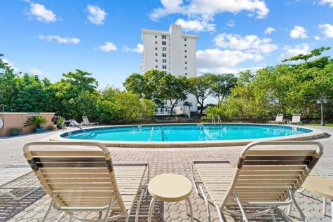 12 NE 19th Court Wilton Manors FL 33305