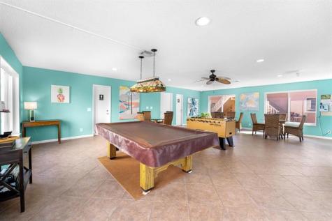 12 NE 19th Court Wilton Manors FL 33305