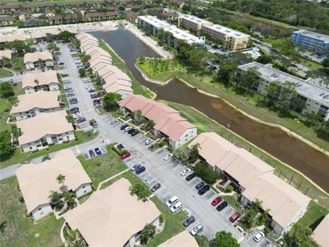 7673 Tahiti Lane Lake Worth FL 33467