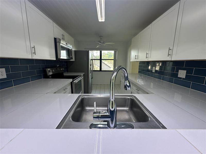 7673 Tahiti Lane Lake Worth FL 33467