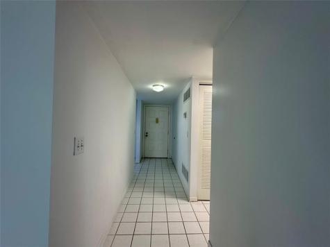 7673 Tahiti Lane Lake Worth FL 33467