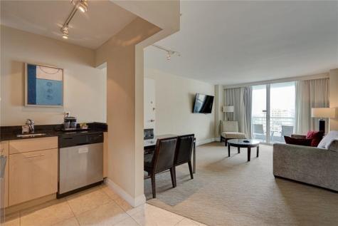 2670 E Sunrise Boulevard Fort Lauderdale FL 33304