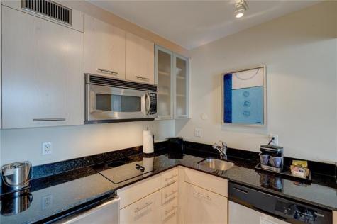2670 E Sunrise Boulevard Fort Lauderdale FL 33304