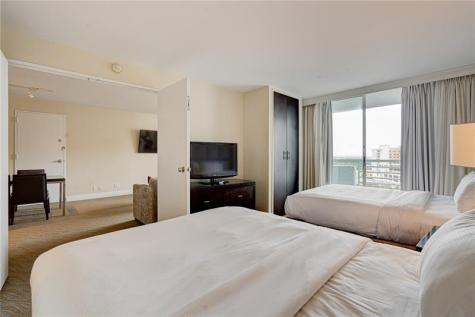 2670 E Sunrise Boulevard Fort Lauderdale FL 33304