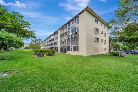 13250 SW 7th Court Pembroke Pines FL 33027