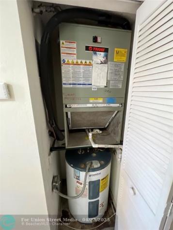 9260 SW 14 Street Boca Raton FL 33428