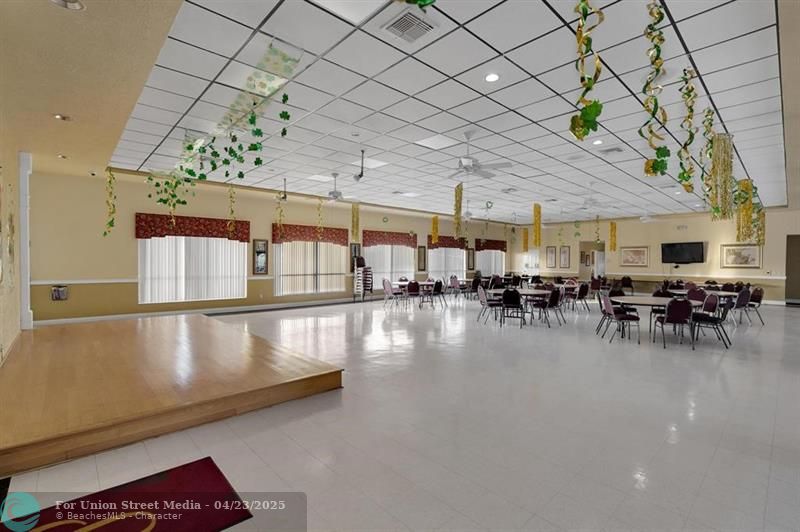 9260 SW 14 Street Boca Raton FL 33428