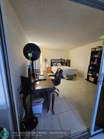 9260 SW 14 Street Boca Raton FL 33428