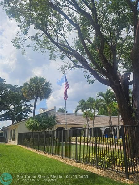 9260 SW 14 Street Boca Raton FL 33428