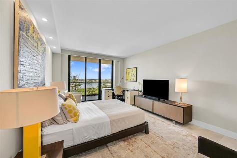 1300 S Ocean Boulevard Pompano Beach FL 33062