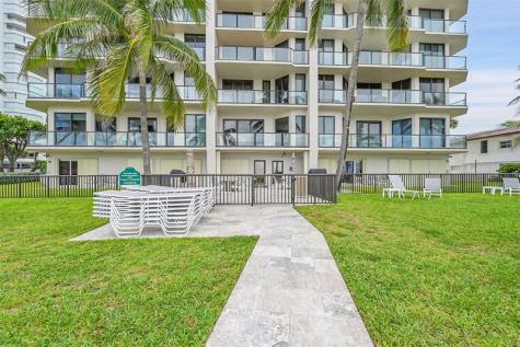 1300 S Ocean Boulevard Pompano Beach FL 33062