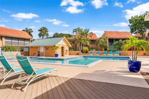 11205 Green Lake 204 Drive Boynton Beach FL 33437