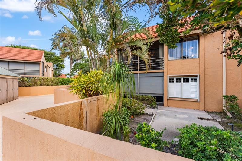 11205 Green Lake 204 Drive Boynton Beach FL 33437