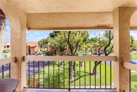 11205 Green Lake 204 Drive Boynton Beach FL 33437