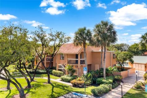 11205 Green Lake 204 Drive Boynton Beach FL 33437