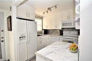 2801 N Pine Island Road Sunrise FL 33322