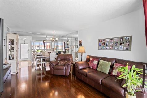 2801 N Pine Island Road Sunrise FL 33322