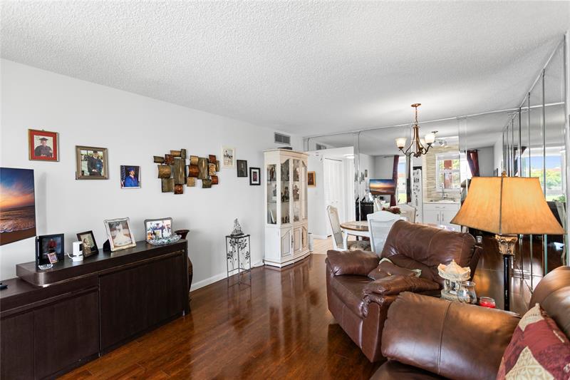 2801 N Pine Island Road Sunrise FL 33322