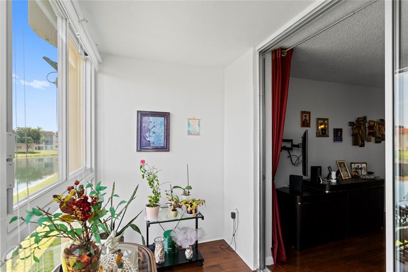 2801 N Pine Island Road Sunrise FL 33322