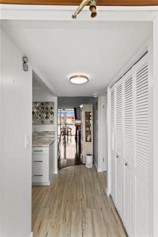 2801 N Pine Island Road Sunrise FL 33322