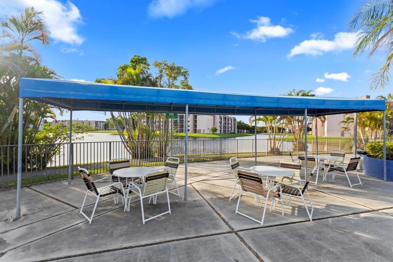 2801 N Pine Island Road Sunrise FL 33322