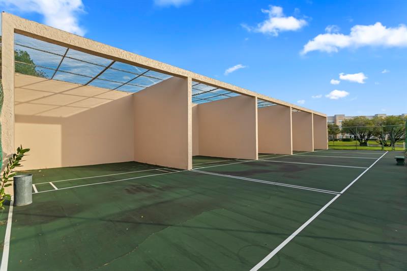 2801 N Pine Island Road Sunrise FL 33322