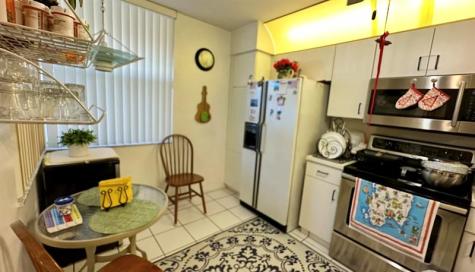 10382 NW 24th Place Sunrise FL 33322