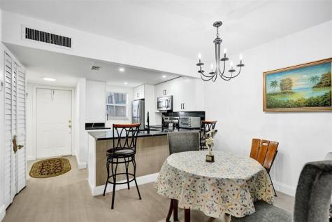 3120 Holiday Springs Boulevard Margate FL 33063