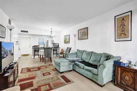 3120 Holiday Springs Boulevard Margate FL 33063