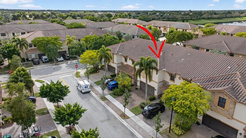 8435 Blue Cove Way Parkland FL 33076