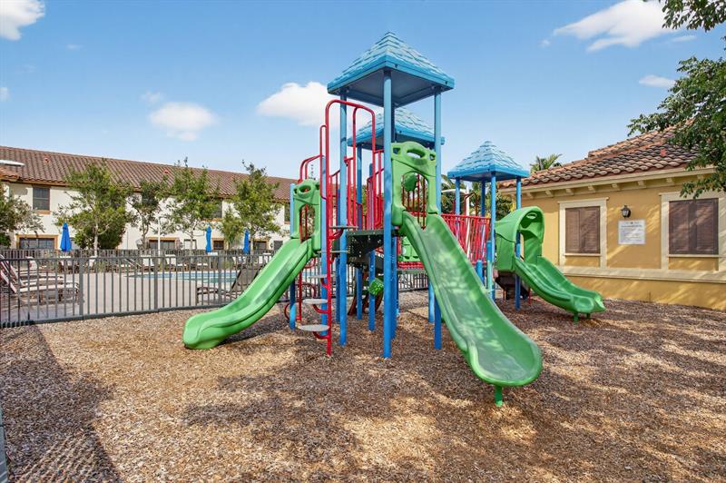 8435 Blue Cove Way Parkland FL 33076