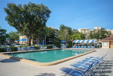 3821 Environ Boulevard Lauderhill FL 33319