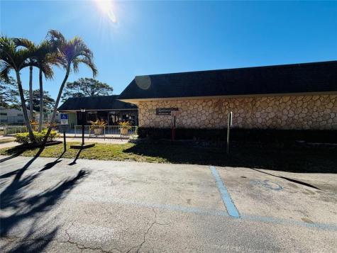 4118 NW 88th Avenue Coral Springs FL 33065