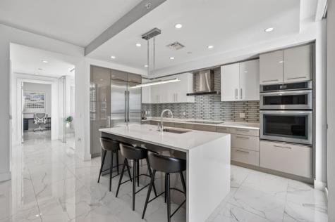 100 E Las Olas Boulevard Fort Lauderdale FL 33301