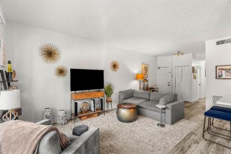 5780 Coach House Circle Boca Raton FL 33486