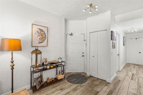 5780 Coach House Circle Boca Raton FL 33486