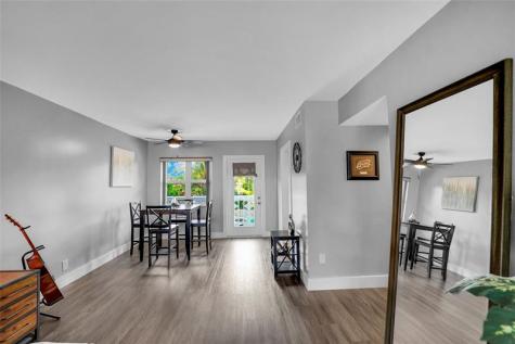 2161 NE 42nd Court Lighthouse Point FL 33064
