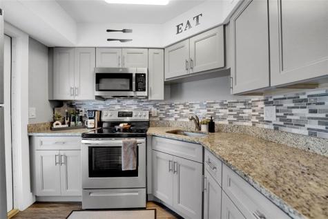 2161 NE 42nd Court Lighthouse Point FL 33064