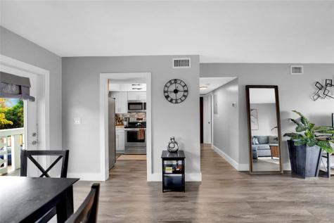 2161 NE 42nd Court Lighthouse Point FL 33064
