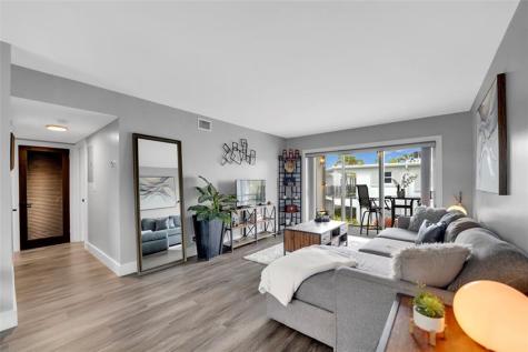 2161 NE 42nd Court Lighthouse Point FL 33064