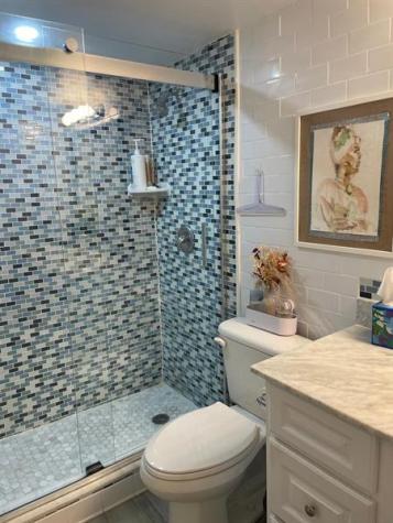 490 SE 19th Avenue Fort Lauderdale FL 33060