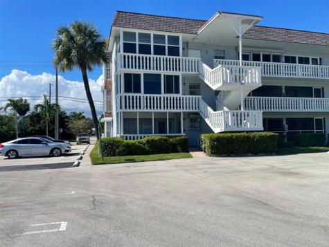 490 SE 19th Avenue Fort Lauderdale FL 33060