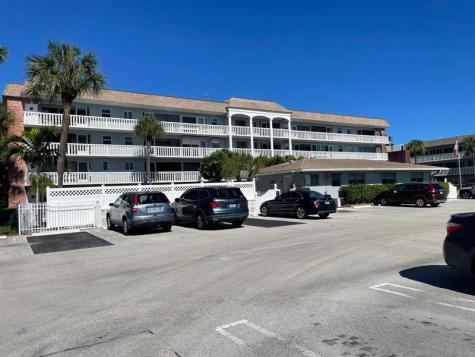 490 SE 19th Avenue Fort Lauderdale FL 33060