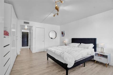 2801 NE 183rd Street Aventura FL 33160