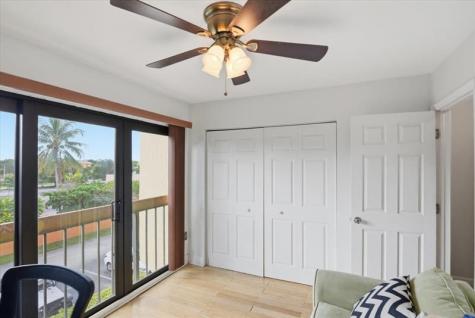 7793 Grande Street Sunrise FL 33351