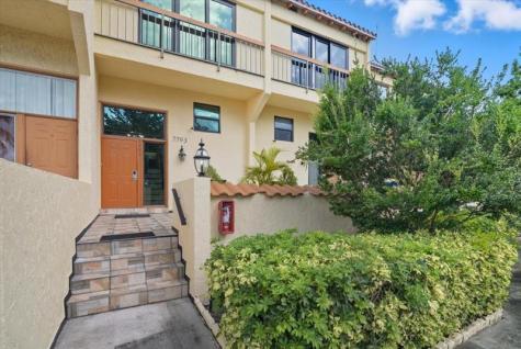 7793 Grande Street Sunrise FL 33351