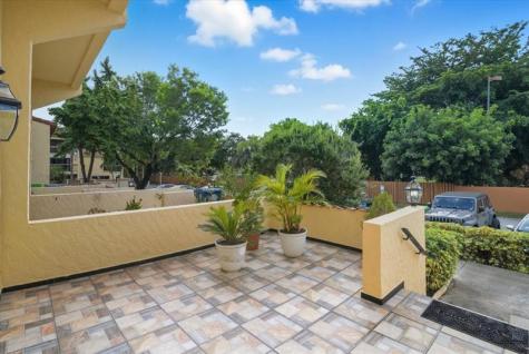 7793 Grande Street Sunrise FL 33351