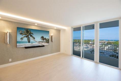1 Las Olas Circle Fort Lauderdale FL 33316