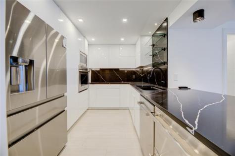 1 Las Olas Circle Fort Lauderdale FL 33316
