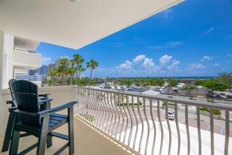 1 Las Olas Circle Fort Lauderdale FL 33316